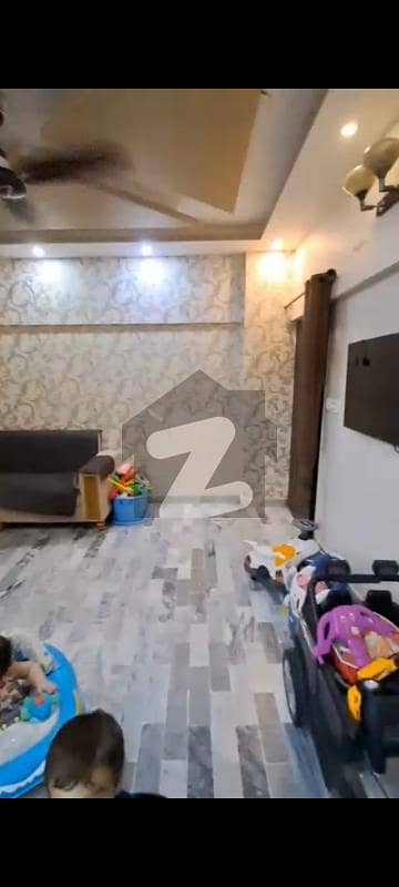 گلشن اقبال - بلاک 13-ڈی2 گلشنِ اقبال,گلشنِ اقبال ٹاؤن,کراچی میں 2 کمروں کا 4 مرلہ فلیٹ 1.2 کروڑ میں برائے فروخت۔