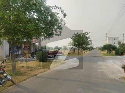 1 Kanal Prime Location Plot For Sale In UET Housing Block B 1 Kanal Prime Location Plot For Sale In UET Housing Block B