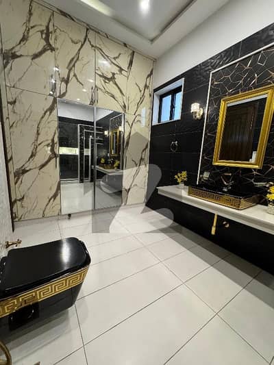 1 KANAL LIKE NEW MODERN HOUSE WITH FACING PARK AVAILABLE FOR SALE IN WAPDA TOWN 1 KANAL LIKE NEW MODERN HOUSE WITH FACING PARK AVAILABLE FOR SALE IN WAPDA TOWN