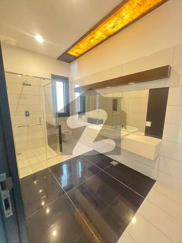 *Bungalow for Rent:* *500yd , Phase-6 *Bungalow for Rent:* *500yd , Phase-6