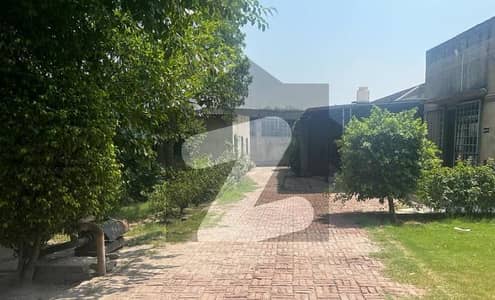 فیروزپور روڈ لاہور میں 6 کمروں کا 5 کنال فیکٹری 16.5 کروڑ میں برائے فروخت۔