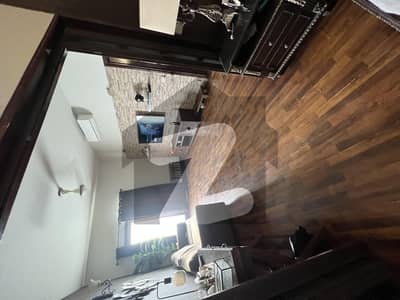 DHA Phase 4    300 SQUARE YARDS INDEPENDENT WEST OPEN BUNGALOW FOR SALE!