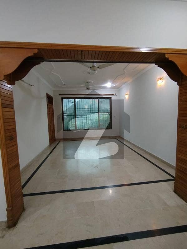 4 Marla Ground Portion For Rent In G-13 4 Marla Ground Portion For Rent In G-13