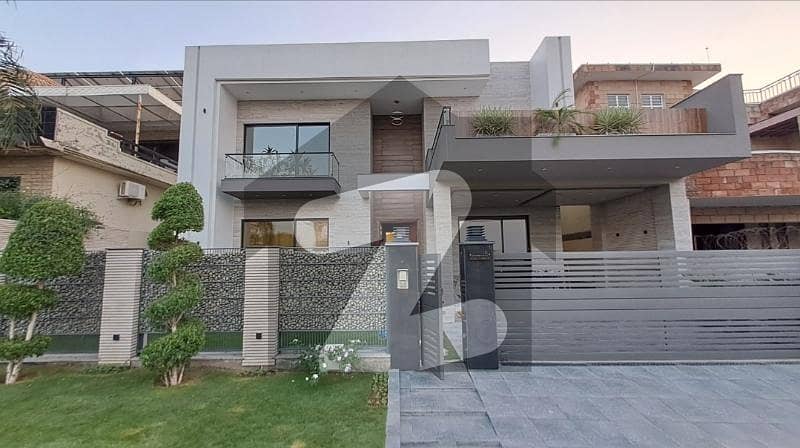 1 Kanal Designer House In Reasonable Price 1 Kanal Designer House In Reasonable Price