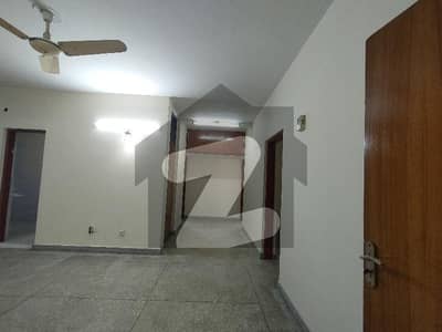 10-Marla 3-Bedrooms Flat Available For Sale In Askari-1 Lahore Cantt