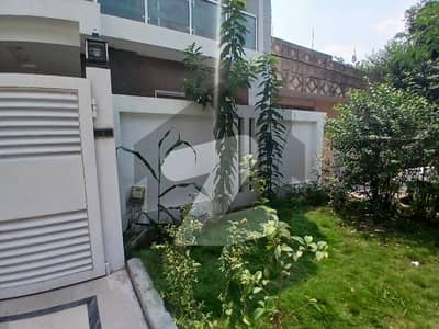 G9 30x50 - Top Location House For Sale G9 30x50 - Top Location House For Sale