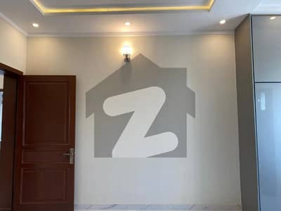 Mumtaz City 5 Marla Available For Rent