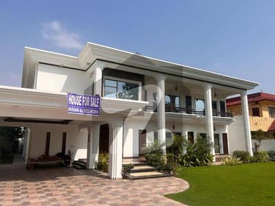 2 KANAL ELEGANT AND FULLY MAINTAINED SUPER HOT LOCATED BUNGALOW IS AVAILABLE IN THE BEST BLOCK OF DHA LAHORE 2 KANAL ELEGANT AND FULLY MAINTAINED SUPER HOT LOCATED BUNGALOW IS AVAILABLE IN THE BEST BLOCK OF DHA LAHORE