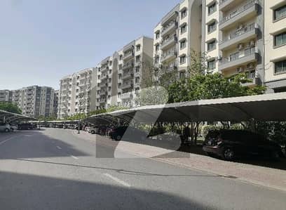 Sale The Ideally Located Flat For An Incredible Price Of Pkr Rs. 28000000