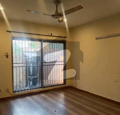 جوہر ٹاؤن فیز 2 - بلاک جی4 جوہر ٹاؤن فیز 2,جوہر ٹاؤن,لاہور میں 4 کمروں کا 12 مرلہ مکان 2.0 لاکھ میں کرایہ پر دستیاب ہے۔ جوہر ٹاؤن فیز 2 - بلاک جی4 جوہر ٹاؤن فیز 2,جوہر ٹاؤن,لاہور میں 4 کمروں کا 12 مرلہ مکان 2.0 لاکھ میں کرایہ پر دستیاب ہے۔