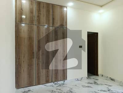 Brand New Beautiful 10 Marla House Available For Rent