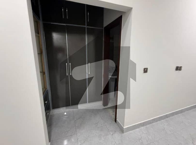 10 Marla First floor Available For rent