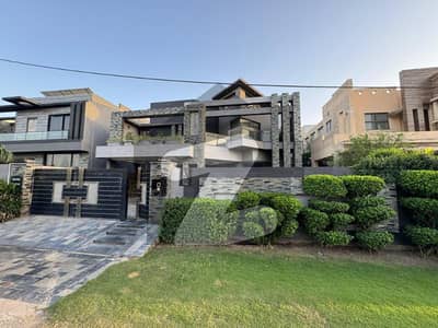 ایڈن سٹی ایڈن,لاہور میں 5 کمروں کا 1 کنال مکان 5.9 کروڑ میں برائے فروخت۔