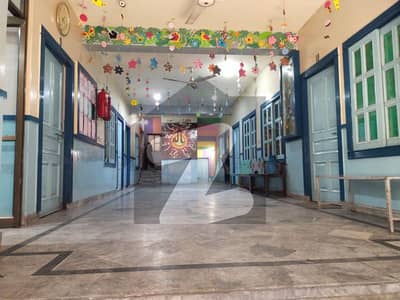Building school for rent Jinnah Colony Near Jail Road Faisalabad Building school for rent Jinnah Colony Near Jail Road Faisalabad