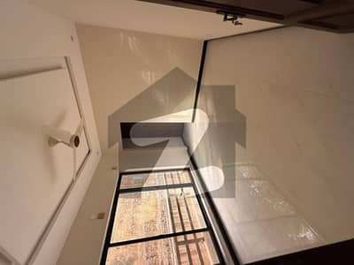 10 Marla Brand New House For Rent