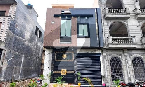 506 Square Feet House For sale In Rs. 15800000 Only