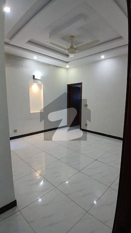 بحریہ ٹاؤن فیز 8 بحریہ ٹاؤن راولپنڈی,راولپنڈی میں 3 کمروں کا 7 مرلہ بالائی پورشن 43.0 ہزار میں کرایہ پر دستیاب ہے۔ بحریہ ٹاؤن فیز 8 بحریہ ٹاؤن راولپنڈی,راولپنڈی میں 3 کمروں کا 7 مرلہ بالائی پورشن 43.0 ہزار میں کرایہ پر دستیاب ہے۔