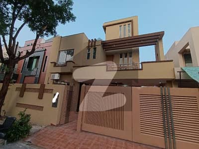 10-Marla New Shaheen Minor Used House For Sale