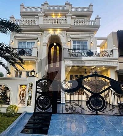 Prime Location Ideal House For sale In Citi Housing Society