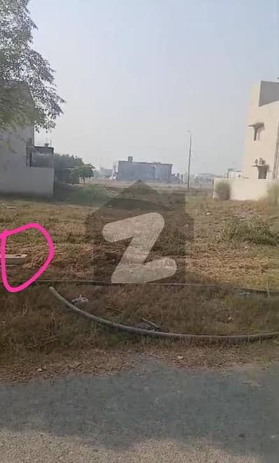ZEEE Marketing Offers 1 Kanal Near To Park Direct From Main Road In DHA Ph 8 DHA Lahore Available
