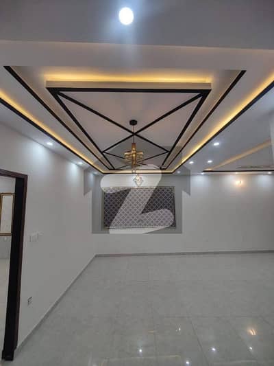 ایچ ۔ 13 اسلام آباد میں 2 کمروں کا 5 مرلہ مکان 1.45 کروڑ میں برائے فروخت۔