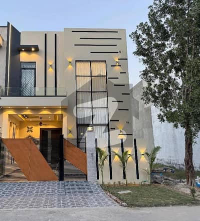 سٹی ہاؤسنگ سوسائٹی گوجرانوالہ میں 4 کمروں کا 5 مرلہ مکان 2.15 کروڑ میں برائے فروخت۔ سٹی ہاؤسنگ سوسائٹی گوجرانوالہ میں 4 کمروں کا 5 مرلہ مکان 2.15 کروڑ میں برائے فروخت۔