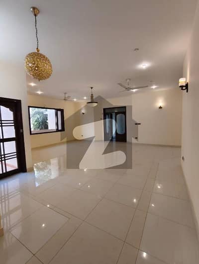 ڈی ایچ اے فیز 8 ڈی ایچ اے ڈیفینس,کراچی میں 4 کمروں کا 2 کنال بالائی پورشن 3.8 لاکھ میں کرایہ پر دستیاب ہے۔ ڈی ایچ اے فیز 8 ڈی ایچ اے ڈیفینس,کراچی میں 4 کمروں کا 2 کنال بالائی پورشن 3.8 لاکھ میں کرایہ پر دستیاب ہے۔