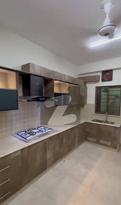 Facing Lak 3 Bed Room Apartments For Sale in Askari 11 Lahore