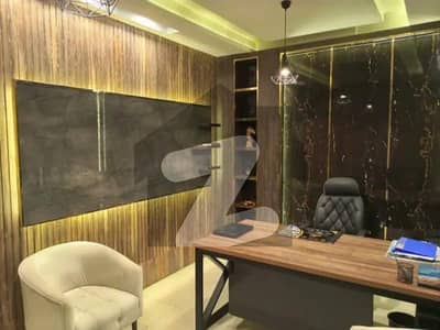 ڈی ایچ اے فیز 8 ڈیفنس (ڈی ایچ اے),لاہور میں 4 مرلہ دفتر 56.0 ہزار میں کرایہ پر دستیاب ہے۔