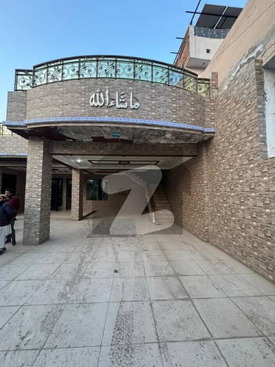 بوسان روڈ ملتان میں 3 کمروں کا 1 کنال مکان 2.5 کروڑ میں برائے فروخت۔