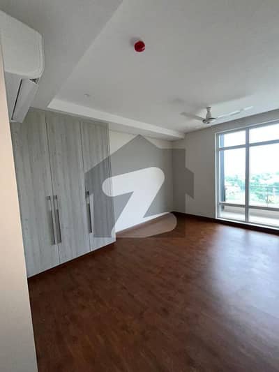 ڈی ایچ اے 11 رہبر لاہور میں 2 کمروں کا 8 مرلہ فلیٹ 1.75 لاکھ میں کرایہ پر دستیاب ہے۔