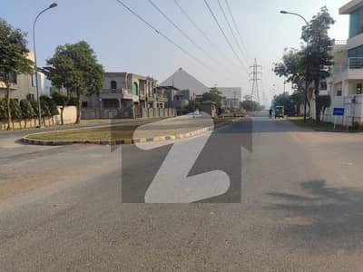 1 Kanal Residential Plot for Sale at Prime Location in Ex Air Avenue DHA Phase 8 Lahore.