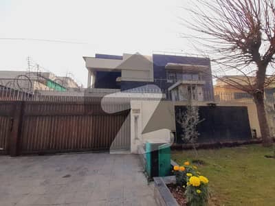 Fully Independent 666 Sq Yards House for MNCs or Chinese Officials F-7/2