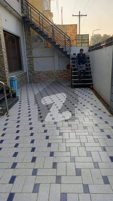 آئی ۔ 8 اسلام آباد میں 3 کمروں کا 12 مرلہ بالائی پورشن 1.35 لاکھ میں کرایہ پر دستیاب ہے۔ آئی ۔ 8 اسلام آباد میں 3 کمروں کا 12 مرلہ بالائی پورشن 1.35 لاکھ میں کرایہ پر دستیاب ہے۔