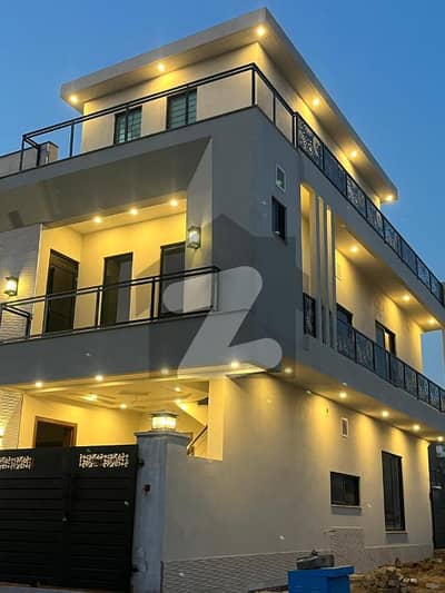 جناح گارڈنز ایف ای سی ایچ ایس,اسلام آباد میں 5 کمروں کا 61 کنال مکان 2.6 کروڑ میں برائے فروخت۔