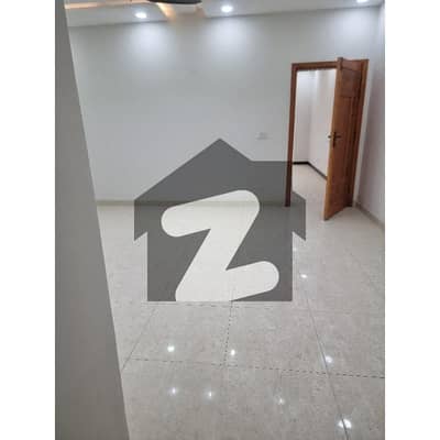 ڈی ۔ 12 اسلام آباد میں 4 کمروں کا 5 مرلہ مکان 5.75 کروڑ میں برائے فروخت۔ ڈی ۔ 12 اسلام آباد میں 4 کمروں کا 5 مرلہ مکان 5.75 کروڑ میں برائے فروخت۔