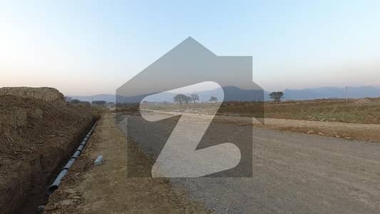 ای ۔ 12 اسلام آباد میں 1 کنال رہائشی پلاٹ 7.5 کروڑ میں برائے فروخت۔