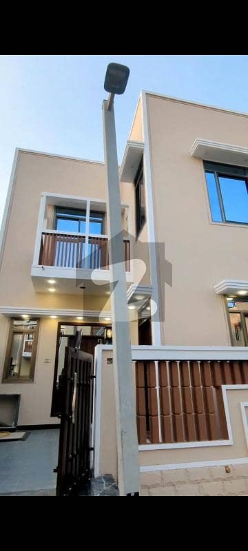 نیا ناظم آباد ۔ بلاک اے نیا ناظم آباد,کراچی میں 4 کمروں کا 5 مرلہ مکان 1.45 لاکھ میں کرایہ پر دستیاب ہے۔