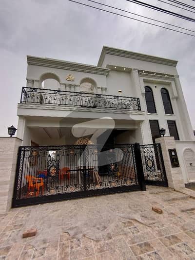 10 Marla brand New house for sale