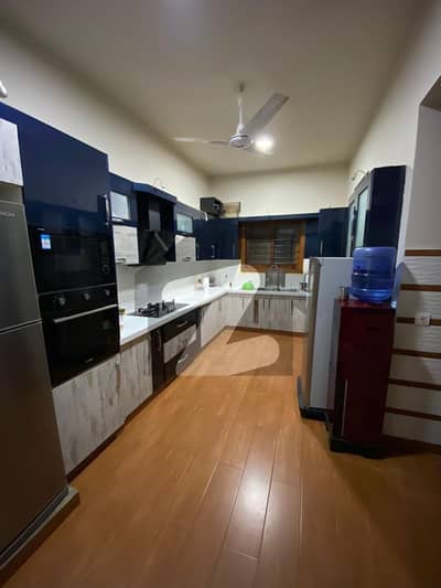 ڈی ایچ اے فیز 8 - زون اے ڈی ایچ اے فیز 8,ڈی ایچ اے ڈیفینس,کراچی میں 3 کمروں کا 1 کنال زیریں پورشن 3.0 لاکھ میں کرایہ پر دستیاب ہے۔ ڈی ایچ اے فیز 8 - زون اے ڈی ایچ اے فیز 8,ڈی ایچ اے ڈیفینس,کراچی میں 3 کمروں کا 1 کنال زیریں پورشن 3.0 لاکھ میں کرایہ پر دستیاب ہے۔