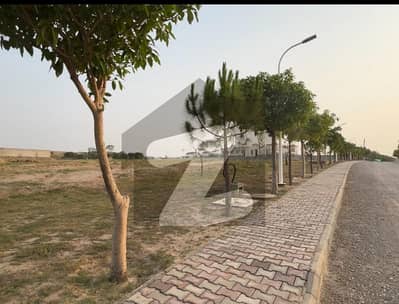 Gulberg Green 5kanal PossessionAble Plot Available For sale Gulberg Green 5kanal PossessionAble Plot Available For sale