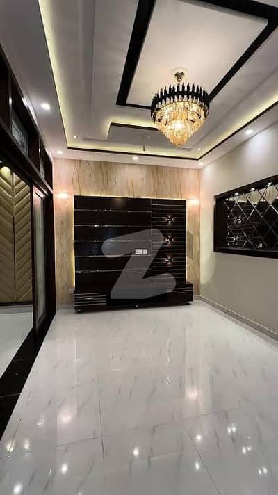 5 Marla full House available for rent in Valencia town 4 bedroom 4 washroom 2 kitchen tv lounge drawing room 5 Marla full House available for rent in Valencia town 4 bedroom 4 washroom 2 kitchen tv lounge drawing room