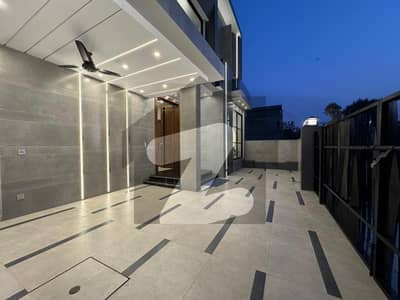 پنجاب کوآپریٹو ہاؤسنگ سوسائٹی لاہور میں 4 کمروں کا 10 مرلہ مکان 3.25 کروڑ میں برائے فروخت۔