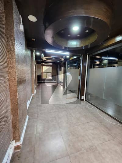 ایف ۔ 10 اسلام آباد میں 16 مرلہ عمارت 38.0 کروڑ میں برائے فروخت۔