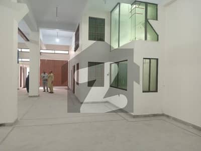 کورنگی انڈسٹریل ایریا کورنگی,کراچی میں 8 کنال فیکٹری 16.0 لاکھ میں کرایہ پر دستیاب ہے۔ کورنگی انڈسٹریل ایریا کورنگی,کراچی میں 8 کنال فیکٹری 16.0 لاکھ میں کرایہ پر دستیاب ہے۔