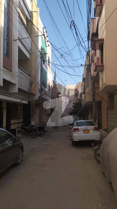 گلستانِِ جوہر ۔ بلاک 15 گلستانِ جوہر,کراچی میں 2 کمروں کا 4 مرلہ بالائی پورشن 47.0 ہزار میں کرایہ پر دستیاب ہے۔