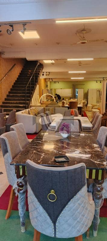 Showroom for sale 13D furniture market Showroom for sale 13D furniture market