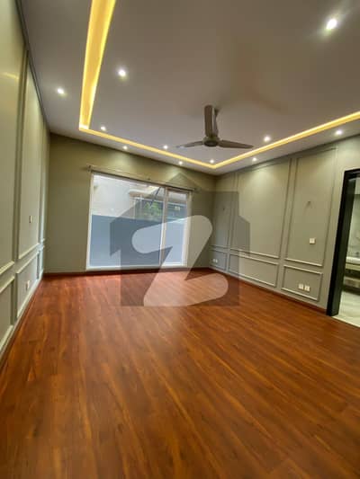 1 KANAL ULTRA MODERN HOUSE FOR RENT IN DHA PHASE 8 AIR AVENUE