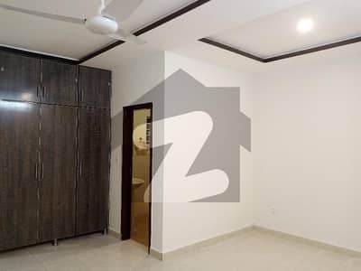 8 Marla Luxurious House For Rent In B-17, Multi Gardens, Islamabad 8 Marla Luxurious House For Rent In B-17, Multi Gardens, Islamabad