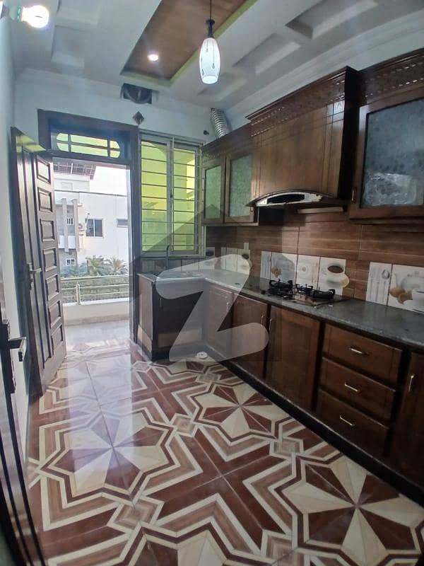 جی ۔ 13 اسلام آباد میں 2 کمروں کا 8 مرلہ زیریں پورشن 85.0 ہزار میں کرایہ پر دستیاب ہے۔ جی ۔ 13 اسلام آباد میں 2 کمروں کا 8 مرلہ زیریں پورشن 85.0 ہزار میں کرایہ پر دستیاب ہے۔